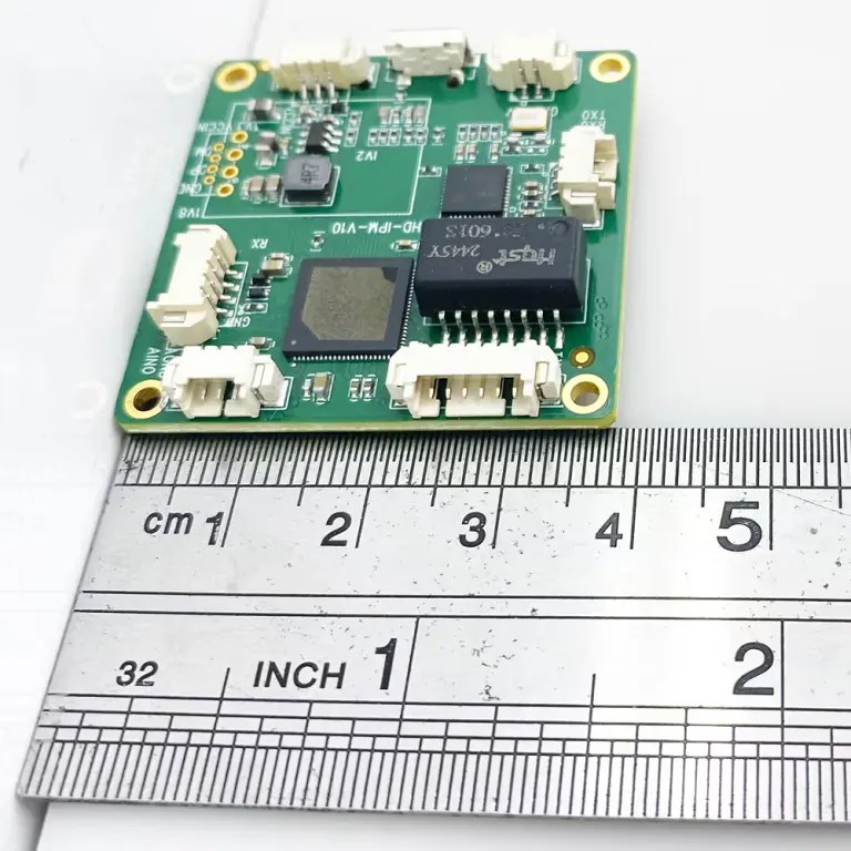 Плата конвертера аналогового видео CVBS в IP по Ethernet — 38×38 мм